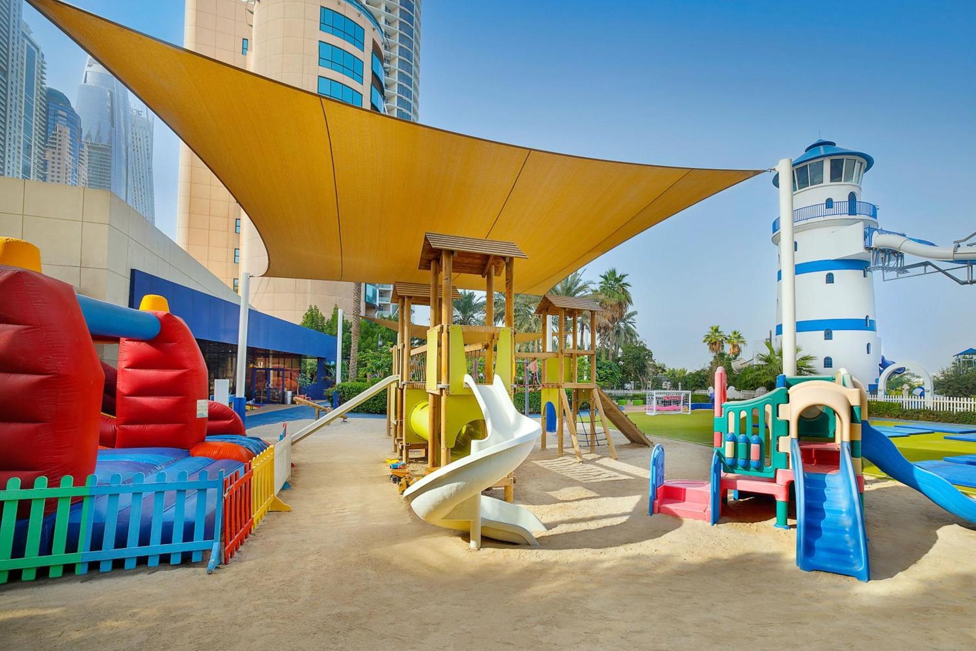 迪拜迈纳塞亚海滩威斯汀度假酒店 外观 照片 The Atlantis Waterpark